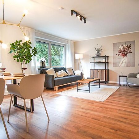 Homefy Bright And Cozy Holiday Apartment - Washer & Dryer - Free Parking Essen Exterior photo