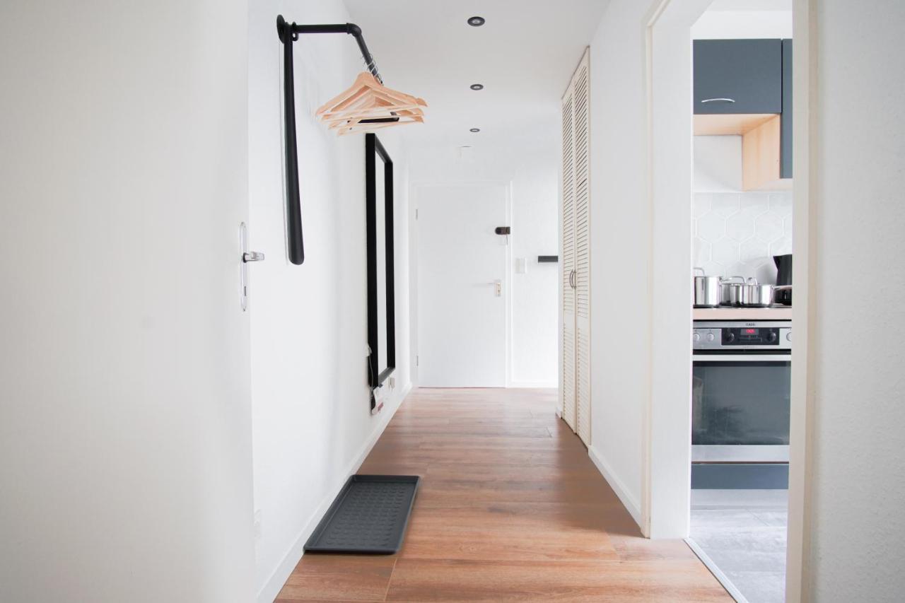 Homefy Bright And Cozy Holiday Apartment - Washer & Dryer - Free Parking Essen Exterior photo